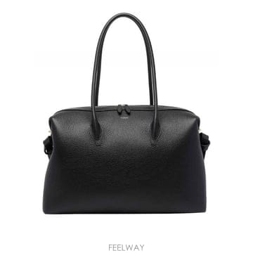 | Other Brand | 26FW YUZEFI ���� ��� �� LARGEBRIOCHEDUFFLEPEBBLEGRAINLEATHERL03426FW YUZEFI ���� ��� �� LARGEBRIOCHEDUFFLEPEBBLEGRAIN