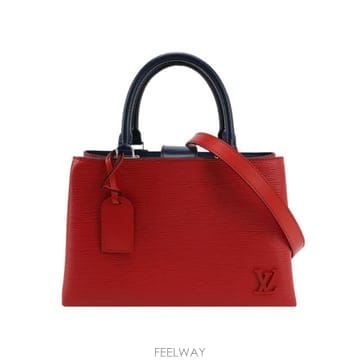Louis Vuitton LOUIS VUITTON Kleber Epi ī�� ��Ų 202607142005 TP581111136LOUIS VUITTON Kleber Epi ī�� ��Ų 202607142005 TP5811