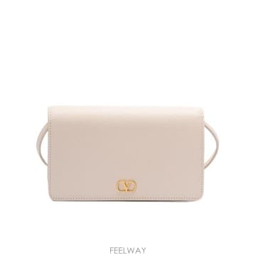 Valentino Valentino ���� messenger �� WP0AK8SNPI16 TP579374900Valentino ���� messenger �� WP0AK8SNPI16 TP579374900