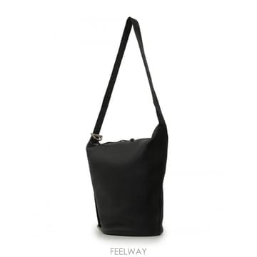 Loewe 26FW Loewe Loop ���� �̵�� �� BB22LBMX081100 TP58089656026FW Loewe Loop ���� �̵�� �� BB22LBMX081100 TP580896