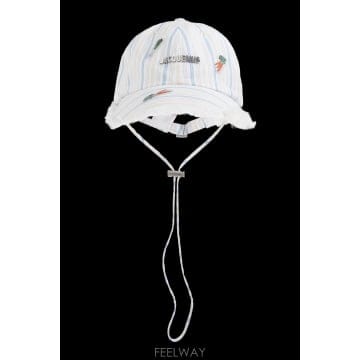Jacquemus 26SS ��ũ���� ���̽��� cap ACU00452AW007481MF TP57840997226SS ��ũ���� ���̽��� cap ACU00452AW007481MF TP578409
