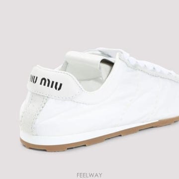 Miu Miu 26FW �̿�̿� ȭ��Ʈ fabric �� suede ����Ŀ�� 5E114EFD005D7CF0009 TP578826FW �̿�̿� ȭ��Ʈ fabric �� suede ����Ŀ�� 5E114EFD