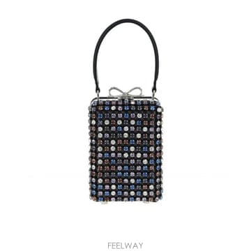 Self Portrait 26SS Self portrait ��Ƽ Crystal Chainmail �ڵ�� RS26302EMU TP57826SS Self portrait ��Ƽ Crystal Chainmail �ڵ�� RS263