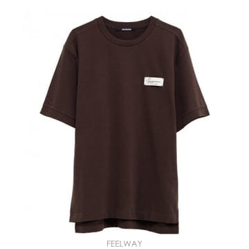 Jacquemus 26FW ��ũ���� T ���� A MANICHE CORTE CORSO TSU00329AJ00327881 TP5826FW ��ũ���� T ���� A MANICHE CORTE CORSO TSU00329AJ0