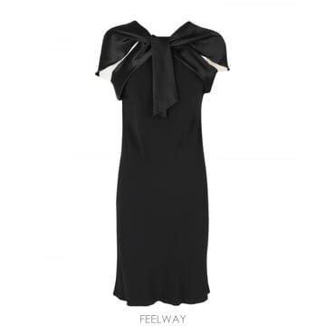 Alberta Ferretti 26FW �˺���Ÿ �䷹Ƽ ���� �巹�� A046166278555 TP58056718926FW �˺���Ÿ �䷹Ƽ ���� �巹�� A046166278555 TP58056