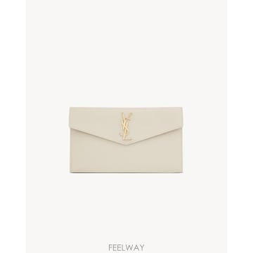 Saint Laurent 26FW ���ζ� ��Ÿ�� Embossed ���� Ŭ��ġ 5657391GF0J9207 TP57775483226FW ���ζ� ��Ÿ�� Embossed ���� Ŭ��ġ 5657391GF0J920