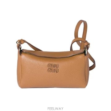 Miu Miu �̿�̿� ���� ���� ũ�ν��ٵ� �� 5NF4622IFLF04YM TP577487179�̿�̿� ���� ���� ũ�ν��ٵ� �� 5NF4622IFLF04YM TP5