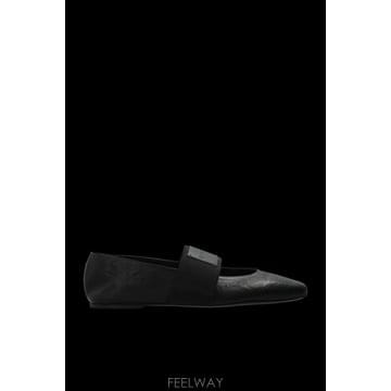 Givenchy Givenchy Tonal ballet flats BE5017E2J0001 TP578499808Givenchy Tonal ballet flats BE5017E2J0001 TP578499808