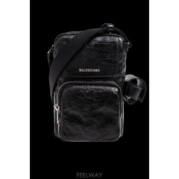 Balenciaga Balenciaga Superbusy Vertical Arena �� 867381210C81000 TP5777Balenciaga Superbusy Vertical Arena �� 867381210C81000