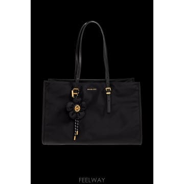 Michael Kors 26FW ����Ŭ�ھ Zadie �� 30T6A6ZT9C0001BLACK TP57956828126FW ����Ŭ�ھ Zadie �� 30T6A6ZT9C0001BLACK TP57956