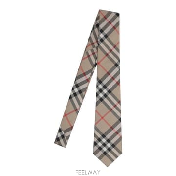 Burberry 26FW Burberry MANSTON M 8133004A8731 TP57746607026FW Burberry MANSTON M 8133004A8731 TP577466070
