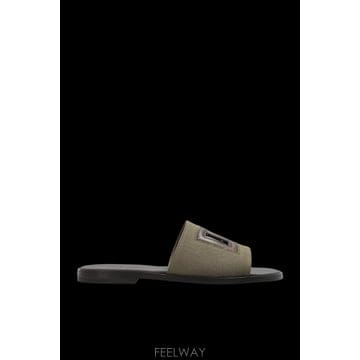 Dolce&Gabbana 26SS ��ü�ذ��ٳ� ���� slides A80590A010789972 TP57746566326SS ��ü�ذ��ٳ� ���� slides A80590A010789972 TP57746