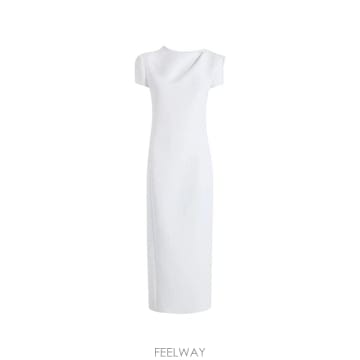 Khaite 26SS Khaite IRYL MIDI �巹�� 56114114168 TP57747165126SS Khaite IRYL MIDI �巹�� 56114114168 TP577471651
