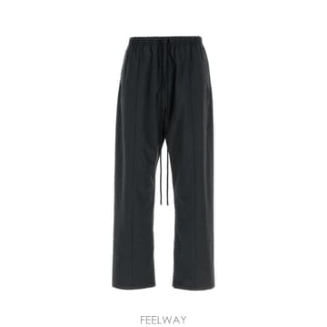 Fear of God 26SS �Ǿ���갫 ESSENTIALS Relaxed Ʈ�� Pant 130HO258331FVINTAGEBLA26SS �Ǿ���갫 ESSENTIALS Relaxed Ʈ�� Pant 130HO2583