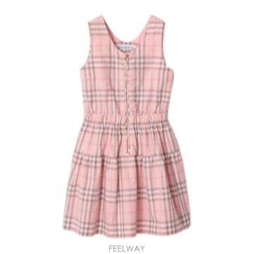 Burberry 26SS Burberry ���� �巹�� 81211431 TP57748439626SS Burberry ���� �巹�� 81211431 TP577484396
