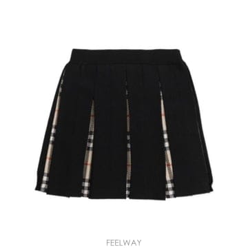 Burberry 26FW Burberry ���� ��ĿƮ 81305151 TP57746630826FW Burberry ���� ��ĿƮ 81305151 TP577466308