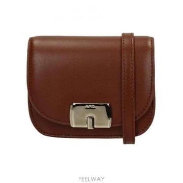 A.P.C. 21FW A P C  ���� messenger �� PXBMWF63444CAD TP57850472921FW A P C  ���� messenger �� PXBMWF63444CAD TP5785047
