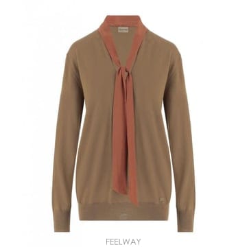 Valentino 26FW Valentino ���� ��Ʈ ������ BKC74FAAE954 TP57839778326FW Valentino ���� ��Ʈ ������ BKC74FAAE954 TP5783977