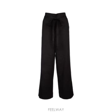 Toteme 24FW Toteme viscose blend trousers 243WRB0201FB0193001 TP57824FW Toteme viscose blend trousers 243WRB0201FB0193001