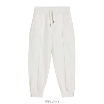 Brunello Cucinelli 26SS ���ڷ� ��ġ�ڸ� ������ trousers BW863E331C7220 TP57746940726SS ���ڷ� ��ġ�ڸ� ������ trousers BW863E331C7220 