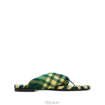 Burberry 24SS Burberry Burberry Pool üũ Thong ���� 8080145B8682 TP5774924SS Burberry Burberry Pool üũ Thong ���� 8080145B86