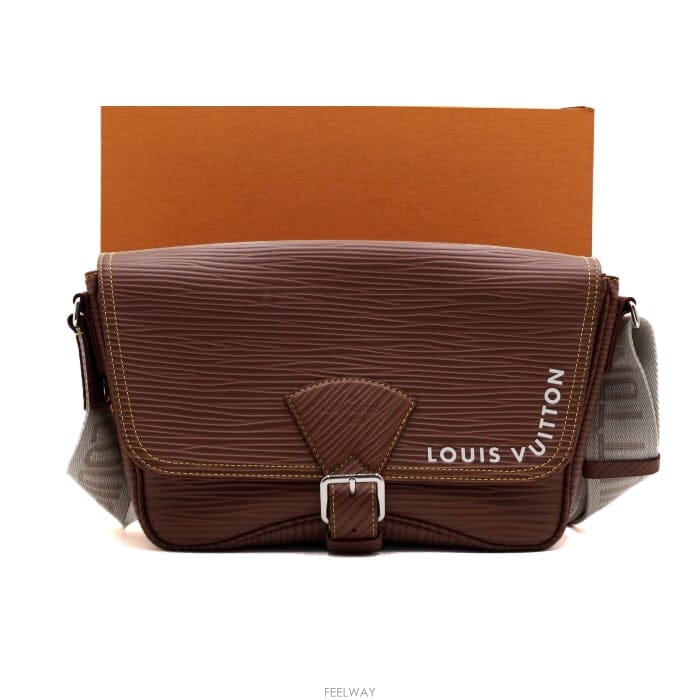 Louis Vuitton ���̺��� M23097 ����(����) ������ �޽��� ���� ũ�ν���aa67343���̺��� M23097 ����(����) ������ �޽��� ���� ũ�ν���