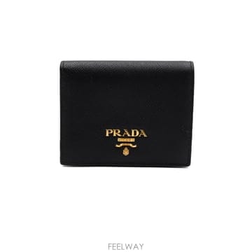 프라다 1MV204 블랙 사피아노 금장로고 스냅 여성 반지갑aa67292