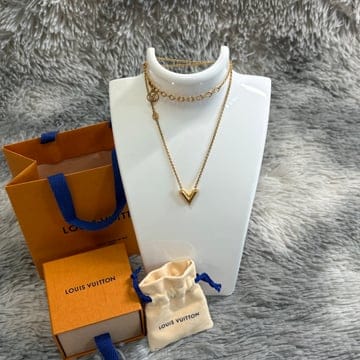 Louis Vuitton ���̺��� ������ V ����� �����̺��� ������ V ����� ���