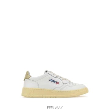 AUTRY [X45]��Ʈ�� AULW LL87 ���� ����Ŀ�� ��ȭ �ȭ �ο�ž ����ž White leather Meda[X45]��Ʈ�� AULW LL87 ���� ����Ŀ�� ��ȭ �ȭ �ο�ž
