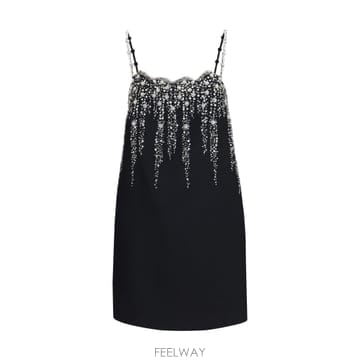 Valentino [K68]�߷�Ƽ�� 9B3VAH881CF NUD ���� ���ǽ� �� �̵� �̴� �巹�� Embroidered cre[K68]�߷�Ƽ�� 9B3VAH881CF NUD ���� ���ǽ� �� �̵� �̴�
