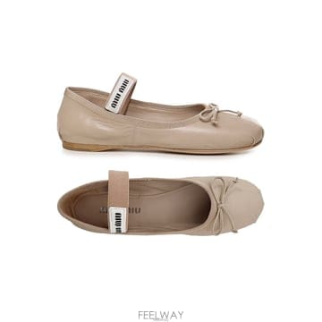 Miu Miu 26FW �߷����� ���� �÷� ���� 5F794D XUU F0NZ226FW �߷����� ���� �÷� ���� 5F794D XUU F0NZ2