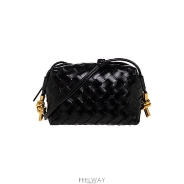 Bottega Veneta 26FW ��Ʈ��ġ���� �̴� ī�޶�� 736125 V2GV1 101926FW ��Ʈ��ġ���� �̴� ī�޶�� 736125 V2GV1 1019