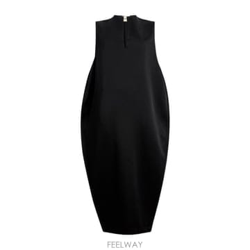 Khaite 25SS Khaite ���� �巹�� 5501407200 TP57750170025SS Khaite ���� �巹�� 5501407200 TP577501700