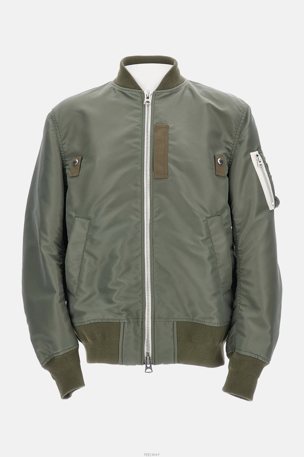 Sacai [B4] ��ī�� SCM301501 ���� ��Ŷ �ƿ��� ����[B4] ��ī�� SCM301501 ���� ��Ŷ �ƿ��� ����