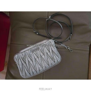 Miu Miu �̿�̿� ���׶�� �ǹ� ���� ������ ũ�ν���̿�̿� ���׶�� �ǹ� ���� ������ ũ�ν���