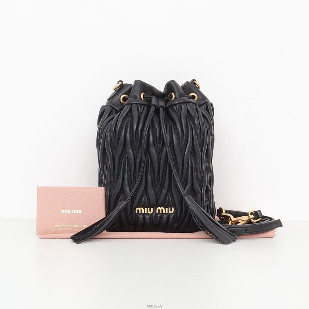 Miu Miu �̿�̿� ���׶�� ��Ŷ ����� 5BE014 ����Ĩ�̿�̿� ���׶�� ��Ŷ ����� 5BE014 ����Ĩ