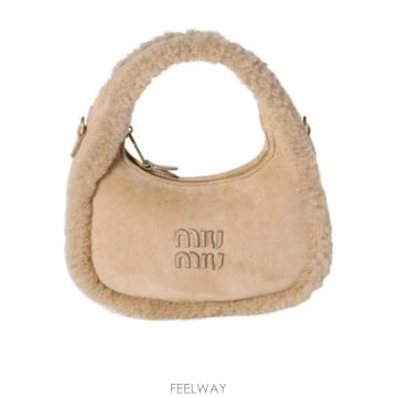 Miu Miu 26SS �̿�̿� ���� �ڵ�� 5BC1252IDKVOWSF0036 TP57923915026SS �̿�̿� ���� �ڵ�� 5BC1252IDKVOWSF0036 TP579239