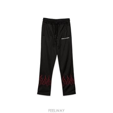 | Other Brand | 21FW �������꽴�� ���� ���� WITH RED EMBROIDERED FLAMES VOSKB16REDFLK��21FW �������꽴�� ���� ���� WITH RED EMBROIDERED FLAME