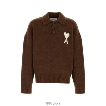 26FW 아미 브라운 스웨터 with 폴로 collar 앤 ADC embroidery on the front