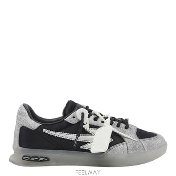 Off White FW26[����ȭ��Ʈ] ����Ŀ�� OF05968001 BLKWHT [B0]FW26[����ȭ��Ʈ] ����Ŀ�� OF05968001 BLKWHT [B0]