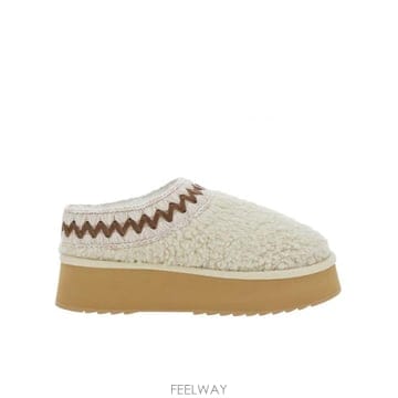 MOU 25FW Mou ȭ��Ʈ �� With Braided Detail In Faux Fur ���� MUFW68100925FW Mou ȭ��Ʈ �� With Braided Detail In Faux Fur ��
