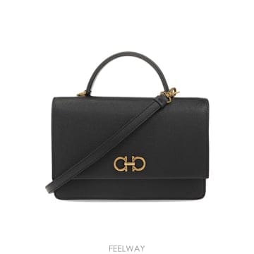 Ferragamo ��󰡸� 26FW ���� ���� ��ġ�� ž�ڵ� ����� ���� 21-2972 0758584��󰡸� 26FW ���� ���� ��ġ�� ž�ڵ� ����� ���� 21-2