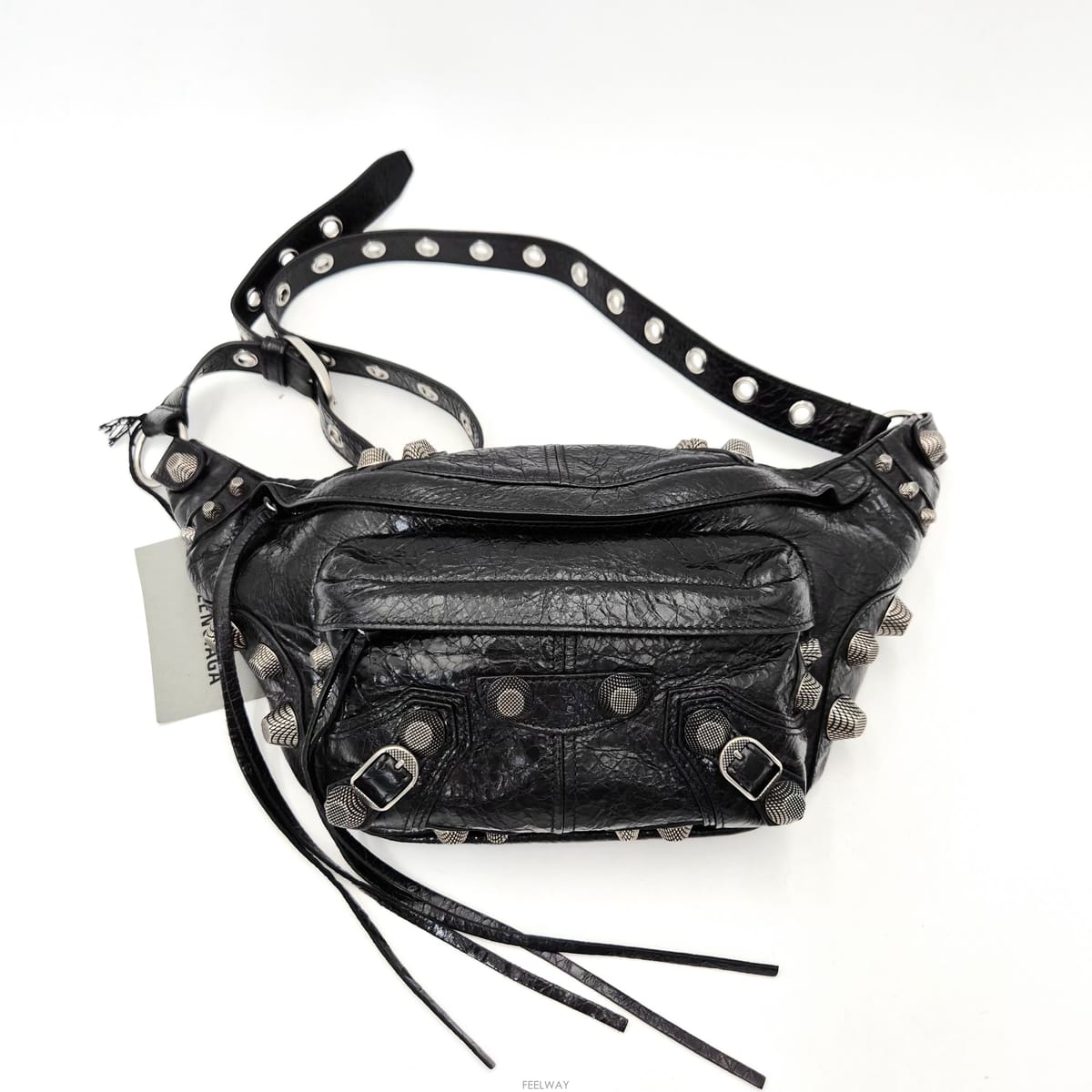 Balenciaga �߷��þư� ��ī�� ��Ʈ�� ũ�ν��� �̵�� �����߷��þư� ��ī�� ��Ʈ�� ũ�ν��� �̵�� ����