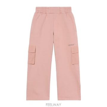 Off White 25FW Off ȭ��Ʈ Arrow Studs Cargo Pant OGCH00CF25FLE0013B07 TP525FW Off ȭ��Ʈ Arrow Studs Cargo Pant OGCH00CF25FLE00