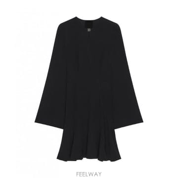 Givenchy 24FW Givenchy Givenchy �̴� �巹�� BW223H14N6001 TP57850709524FW Givenchy Givenchy �̴� �巹�� BW223H14N6001 TP578
