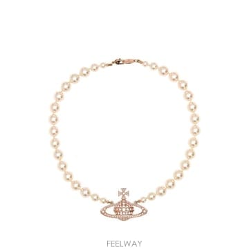 ViVienne westwood �δ��� Vivienne Westwood ���� ����Ʈ��� �ٽ� ������ �� ��Ŀ ������δ��� Vivienne Westwood ���� ����Ʈ��� �ٽ� ������