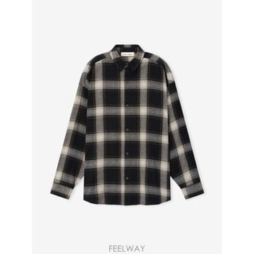 Fear of God �δ��� FEAR OF GOD ESSENTIALS �Ǿ���갫 ������ �׷��� üũ �����δ��� FEAR OF GOD ESSENTIALS �Ǿ���갫 ������ �׷���