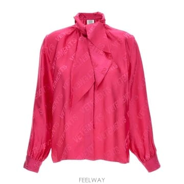 Vetements �δ��� VETEMENTS ��Ʈ�� ��ũ ����   ����콺�δ��� VETEMENTS ��Ʈ�� ��ũ ����   ����콺
