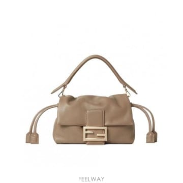 FENDI 26FW Fendi ���� messenger �� 8BR855B1ZKF0QD3 TP58039736626FW Fendi ���� messenger �� 8BR855B1ZKF0QD3 TP5803973