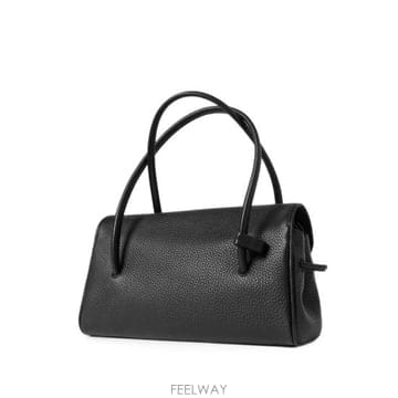 26FW 자크뮈스 숄더백 BAW00467 AC03A03 990 BLACK